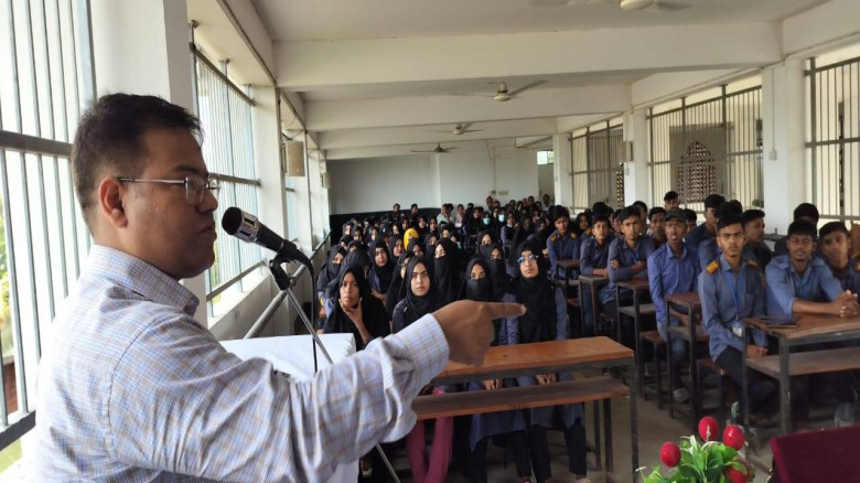 রাজাখালী ফৈজুন্নেছা উচ্চ বিদ্যালয় এন্ড কলেজে পাঠদান সম্প্রসারণ উপলক্ষে সংবর্ধনা অনুষ্ঠান অনুষ্ঠিত